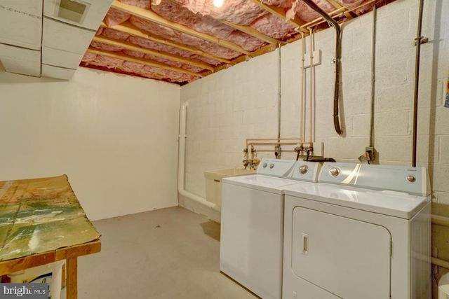 94 PISTON CT, Stewartstown, PA 17363