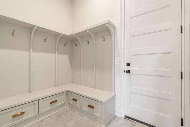 1663 Heartwood Ln, Brentwood, TN 37027