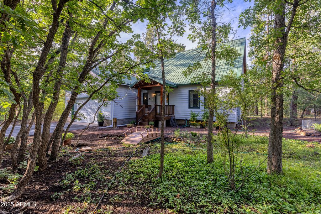 950 E Osprey Lane, Pinetop, AZ 85935