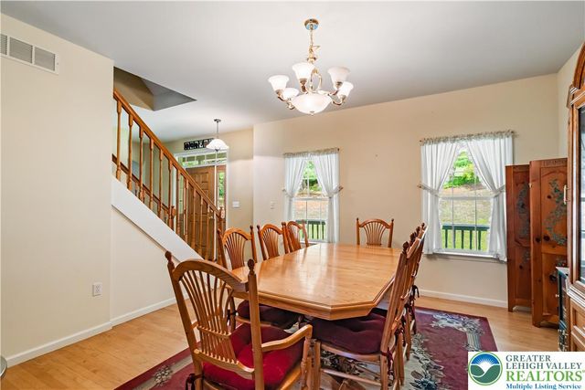 410 Maxine Drive, Towamensing Twp, PA 18235