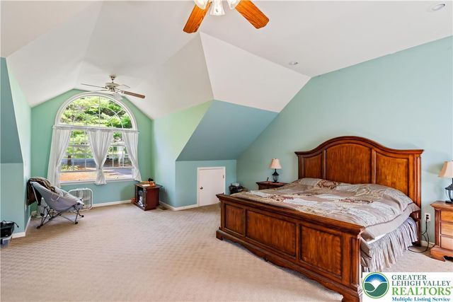 410 Maxine Drive, Towamensing Twp, PA 18235