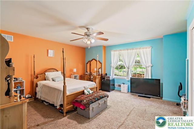 410 Maxine Drive, Towamensing Twp, PA 18235