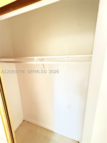 7505 SW 82nd St 305, Miami, FL 33143