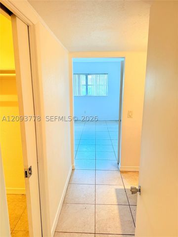 7505 SW 82nd St 305, Miami, FL 33143