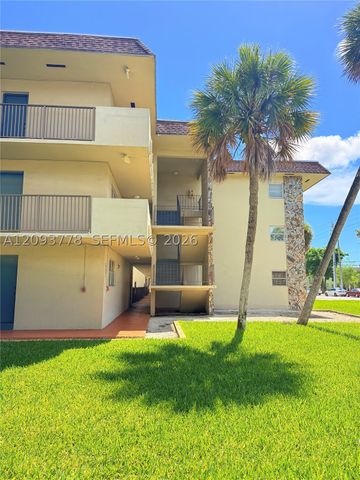 7505 SW 82nd St 305, Miami, FL 33143