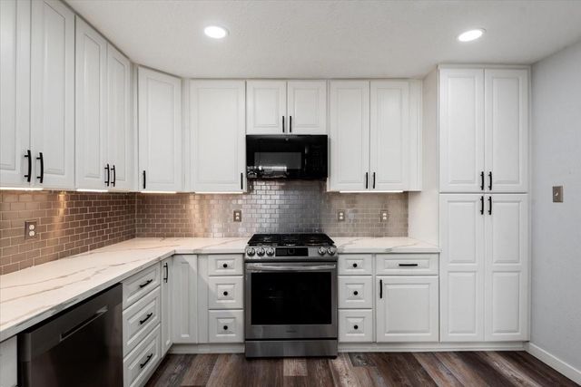 3106 Lee Circle Court, Pearland, TX 77581