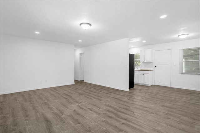 516 PITT STREET, Wildwood, FL 34785