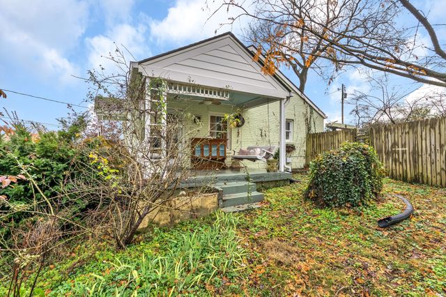 118 East Due West Avenue, Madison, TN 37115