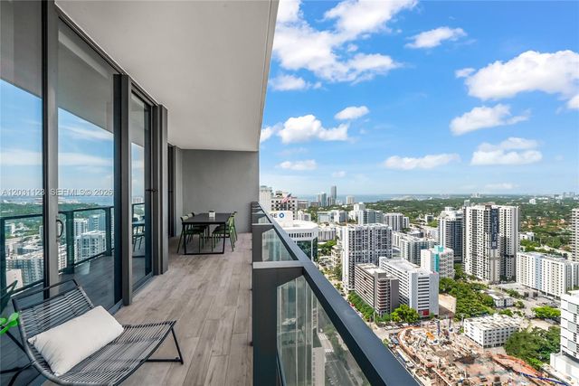 88 SW 7th Street 3208, Miami, FL 33130