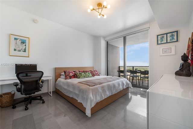 88 SW 7th Street 3208, Miami, FL 33130