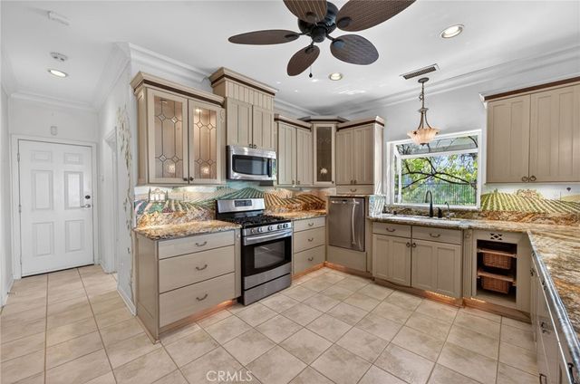 37540 Via El Dorado, Temecula, CA 92592