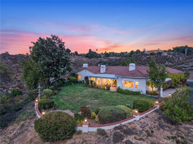 37540 Via El Dorado, Temecula, CA 92592