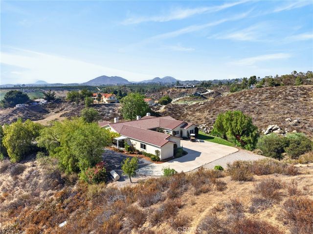 37540 Via El Dorado, Temecula, CA 92592