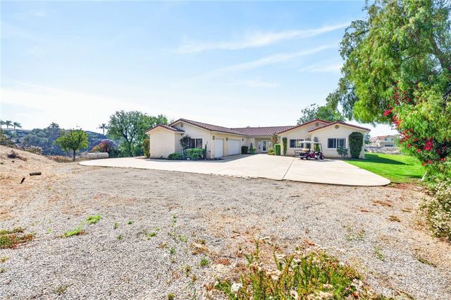 37540 Via El Dorado, Temecula, CA 92592