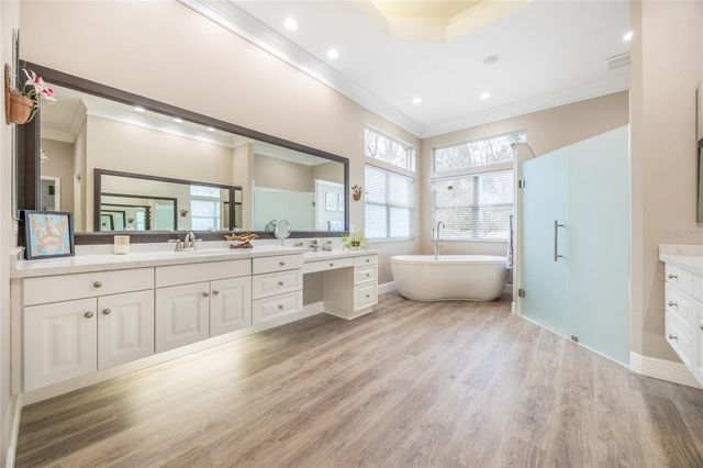 5922 NW 72ND STREET, Gainesville, FL 32653