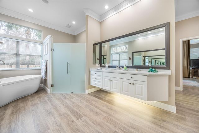 5922 NW 72ND STREET, Gainesville, FL 32653