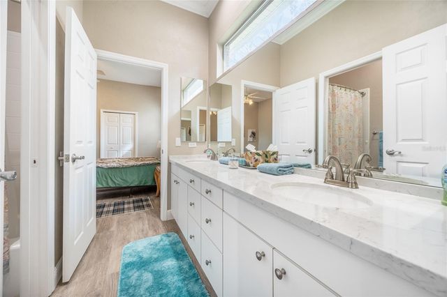 5922 NW 72ND STREET, Gainesville, FL 32653