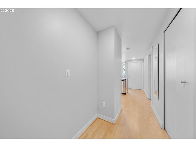 1500 Sw 11TH Ave 403, Portland, OR 97201