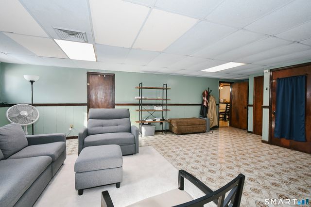 63 Millbrook Road, Middletown, CT 06457