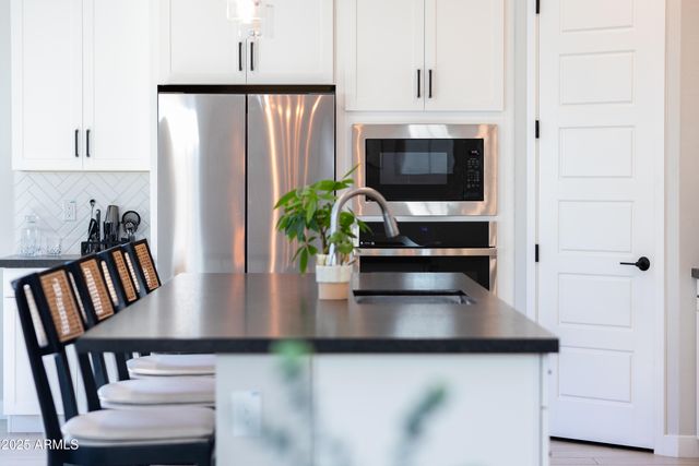 1463 E LODGEPOLE Drive, Gilbert, AZ 85298