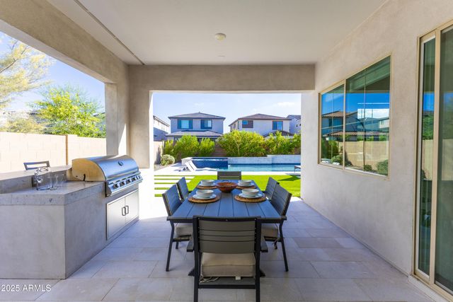 1463 E LODGEPOLE Drive, Gilbert, AZ 85298