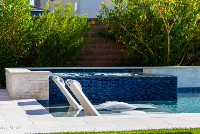 1463 E LODGEPOLE Drive, Gilbert, AZ 85298