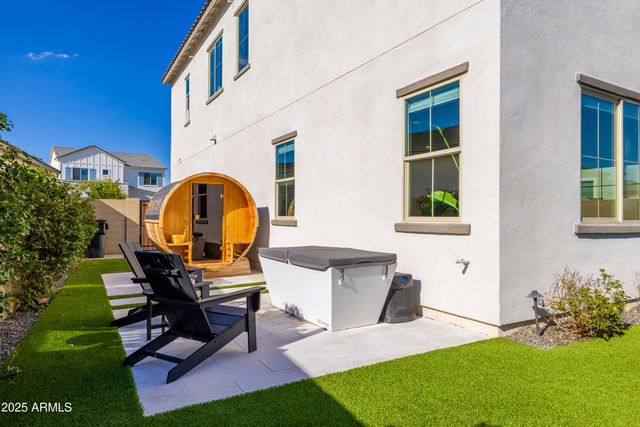 1463 E LODGEPOLE Drive, Gilbert, AZ 85298