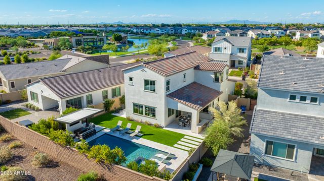 1463 E LODGEPOLE Drive, Gilbert, AZ 85298