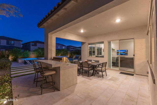 1463 E LODGEPOLE Drive, Gilbert, AZ 85298