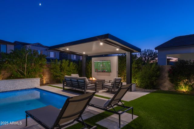 1463 E LODGEPOLE Drive, Gilbert, AZ 85298