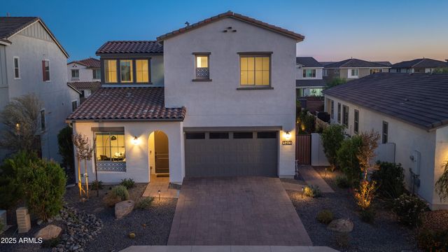 1463 E LODGEPOLE Drive, Gilbert, AZ 85298