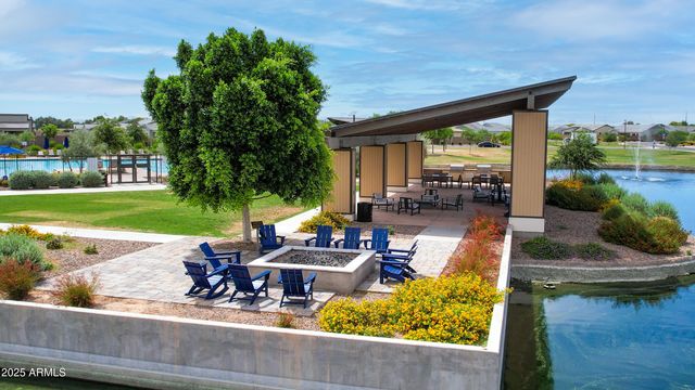 1463 E LODGEPOLE Drive, Gilbert, AZ 85298