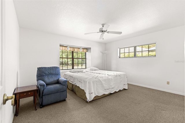 2220 SE 51ST AVENUE, Ocala, FL 34480