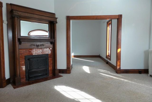 122 W SPRUCE STREET, Abbotsford, WI 54405