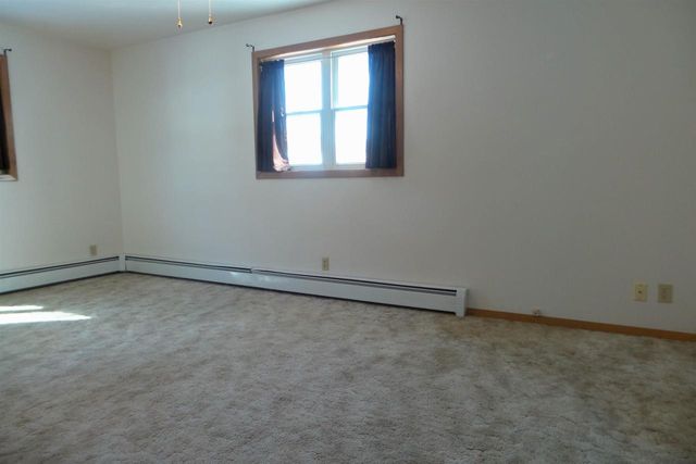 122 W SPRUCE STREET, Abbotsford, WI 54405