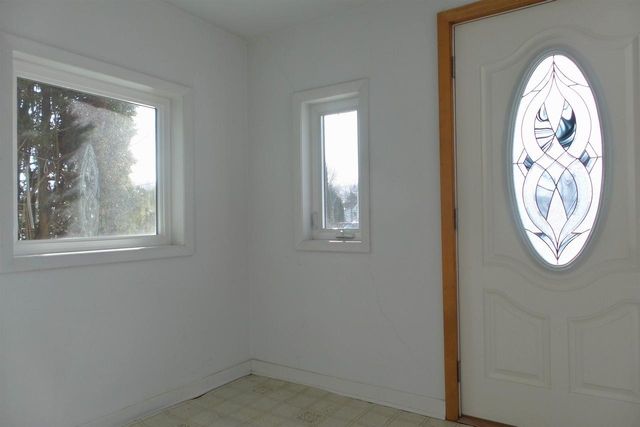 122 W SPRUCE STREET, Abbotsford, WI 54405