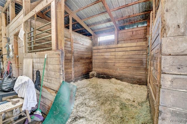 7452 Southwestern Boulevard, Evans, NY 14047