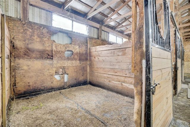 7452 Southwestern Boulevard, Evans, NY 14047