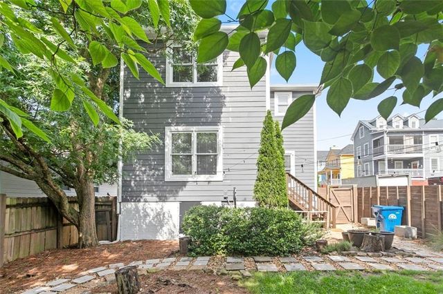 562 Terry Street SE, Atlanta, GA 30312