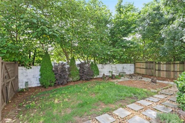 562 Terry Street SE, Atlanta, GA 30312
