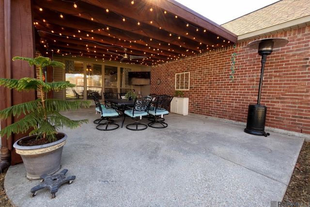 10251 Crooked Creek Ln, Denham Springs, LA 70726