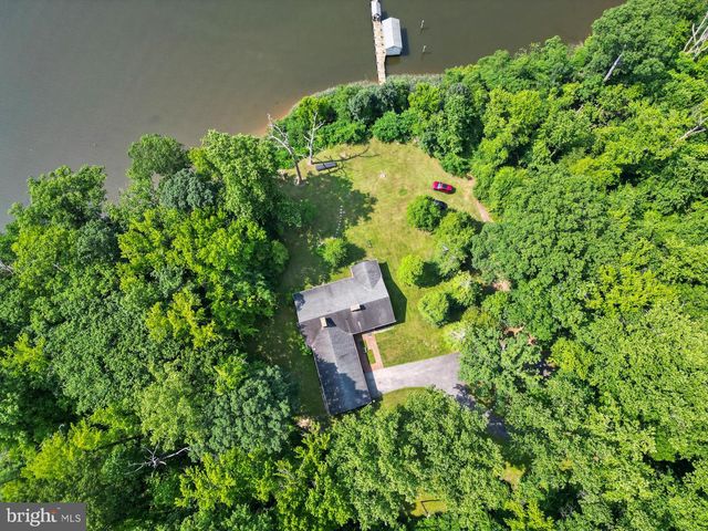 27 OLD SOUTH RIVER RD, Edgewater, MD 21037