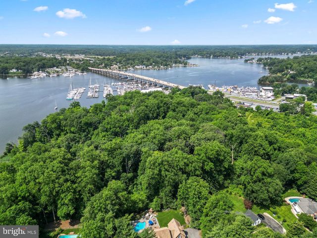 27 OLD SOUTH RIVER RD, Edgewater, MD 21037