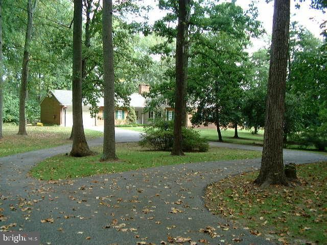 27 OLD SOUTH RIVER RD, Edgewater, MD 21037