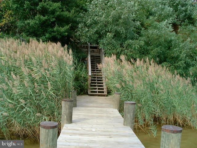 27 OLD SOUTH RIVER RD, Edgewater, MD 21037