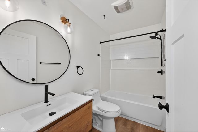 5881 Lake Crest Drive, Oregon Twp, MI 48421