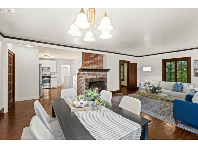4315 Sw FLOWER St, Portland, OR 97221