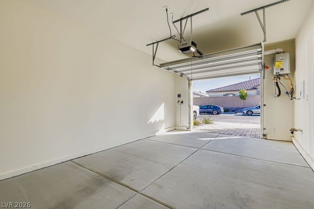 338 Larksong Avenue, Henderson, NV 89011