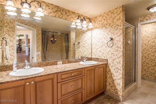20230 Estero Gardens CIR 206, Estero, FL 33928