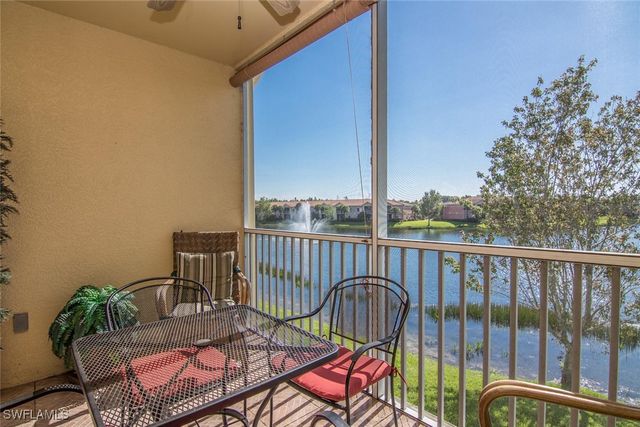 20230 Estero Gardens CIR 206, Estero, FL 33928